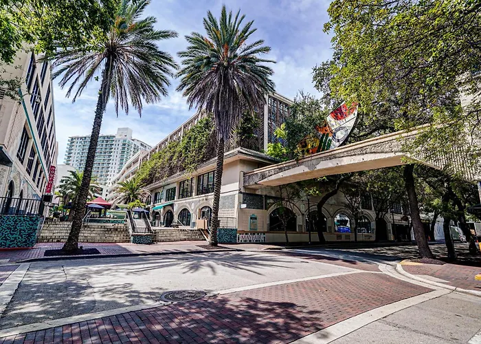 Coconut Grove 21St Floor Private Studio-Parking & Wifi Included