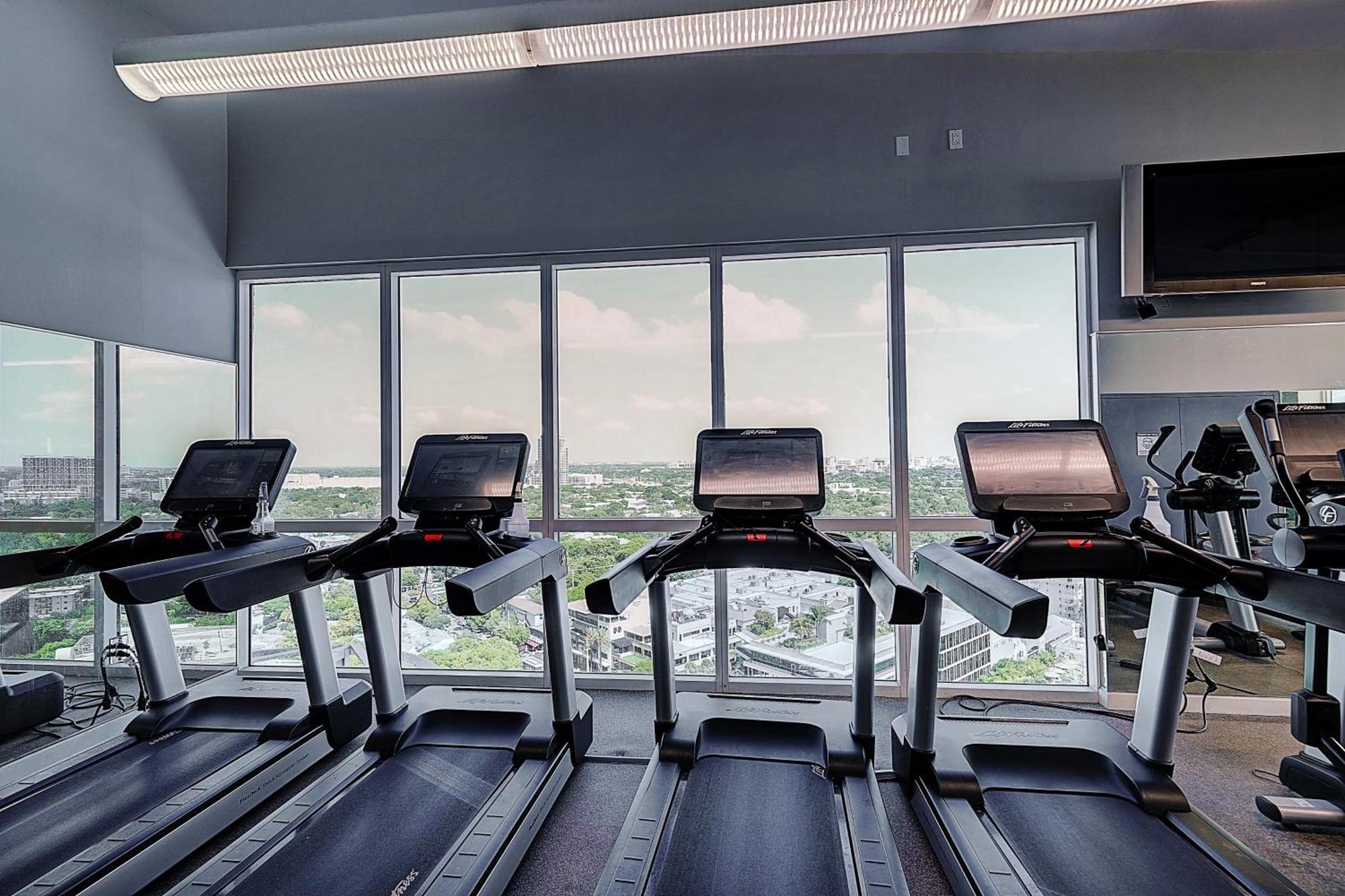 Apartamento Coconut Grove 21st Floor Private Studio-parking & Wifi Included